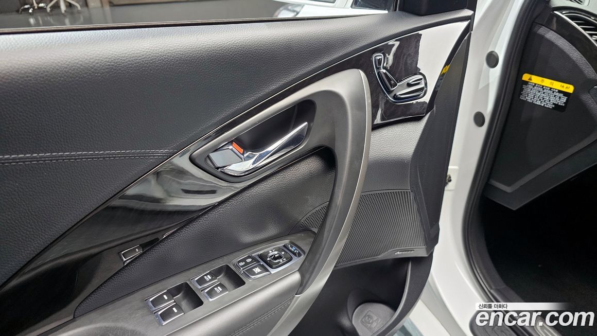 Hyundai Grandeur 2017