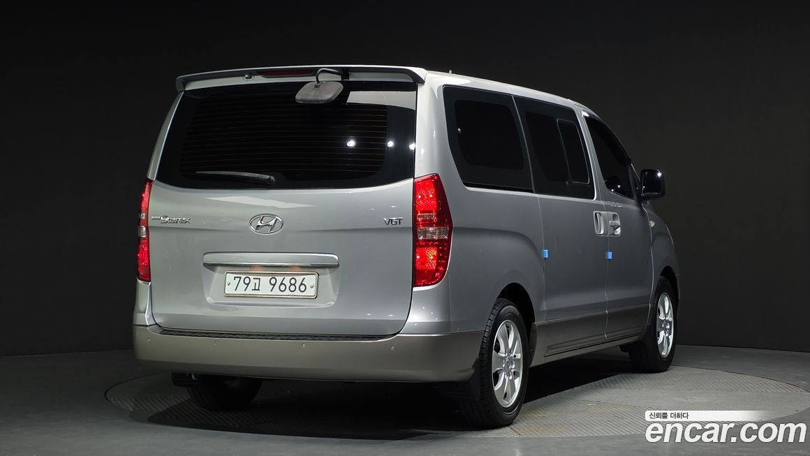 Hyundai Starex 2015