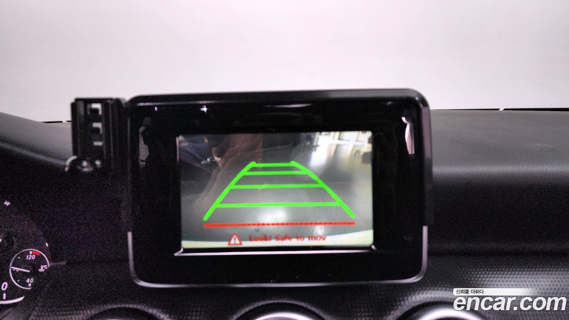 Mercedes-Benz A-Class 2014