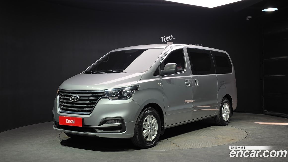 Hyundai Starex 2021