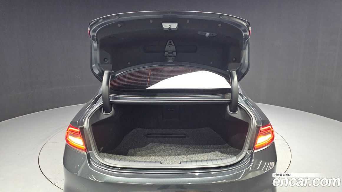 Hyundai Grandeur 2018