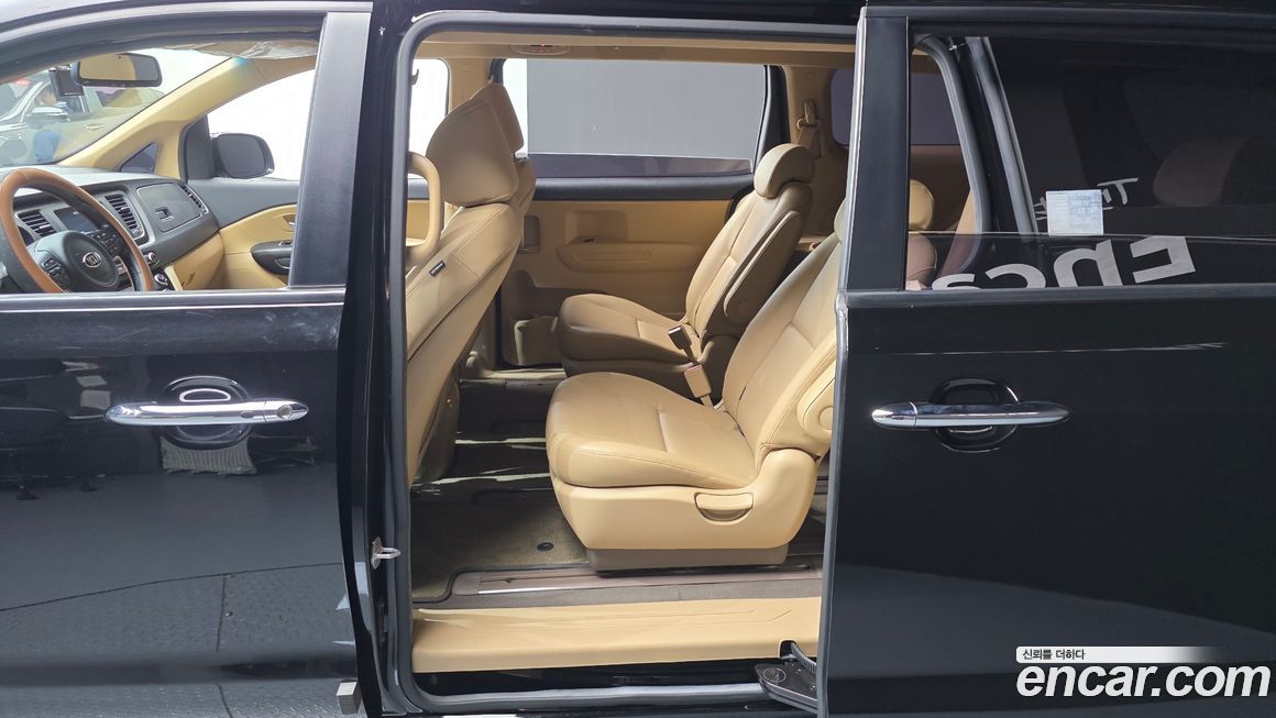 Kia Canival 2018
