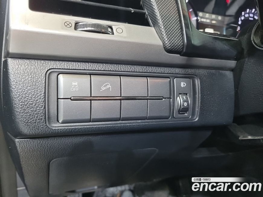 KG_Mobility_Ssangyong Rexton 2019