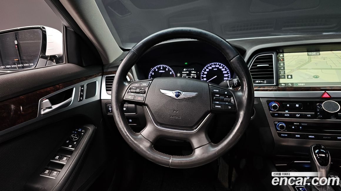 Hyundai Genesis 2016