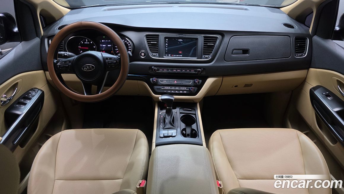 Kia Canival 2018