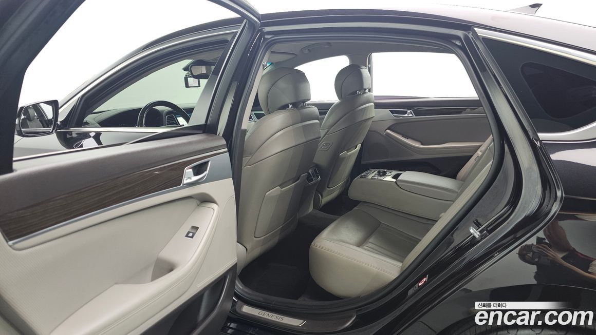 Genesis G80 2018