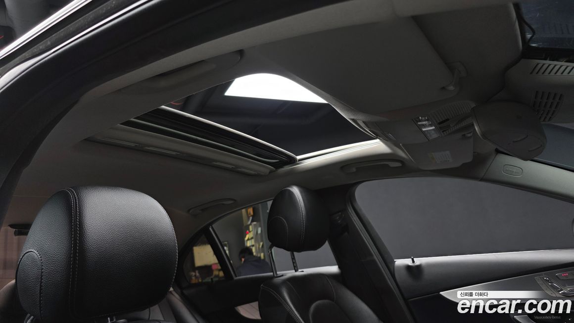 Mercedes-Benz C-Class 2016