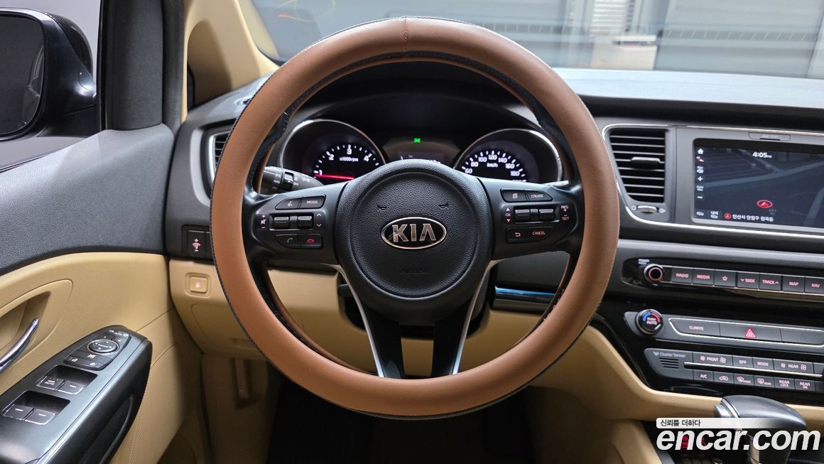 Kia Canival 2018