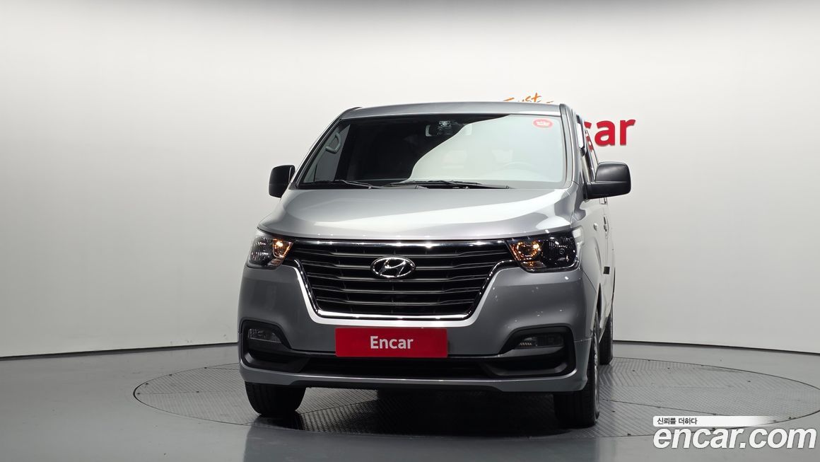 Hyundai Starex 2018