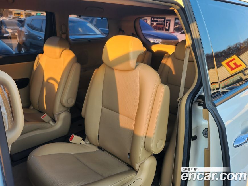 Kia Canival 2019