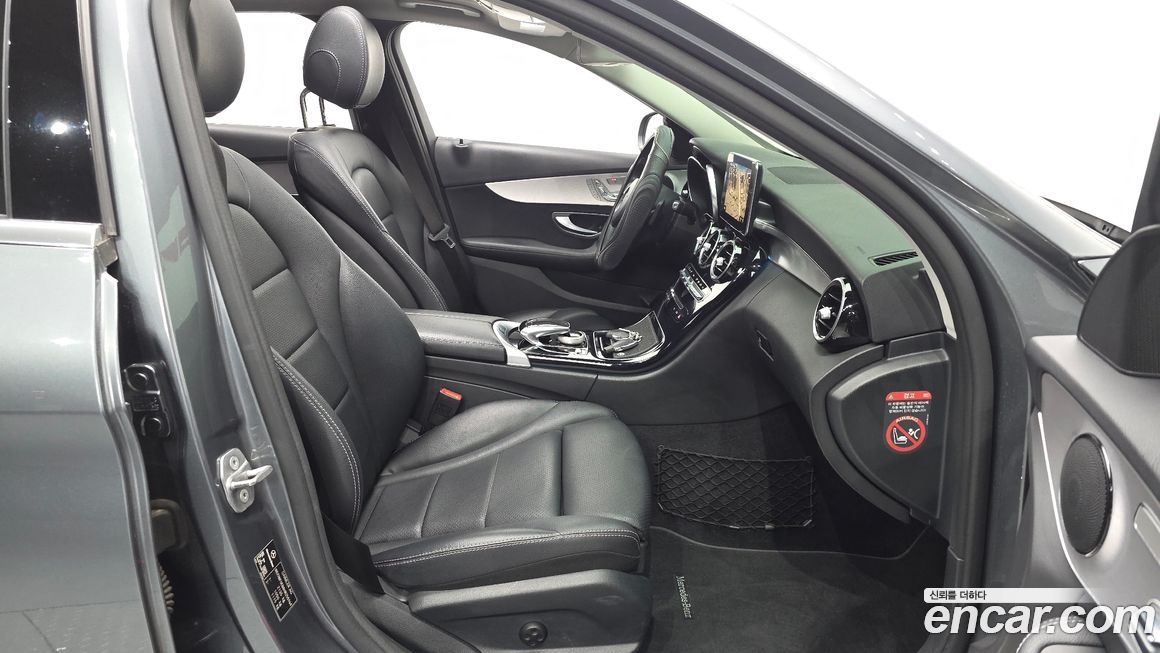 Mercedes-Benz C-Class 2017