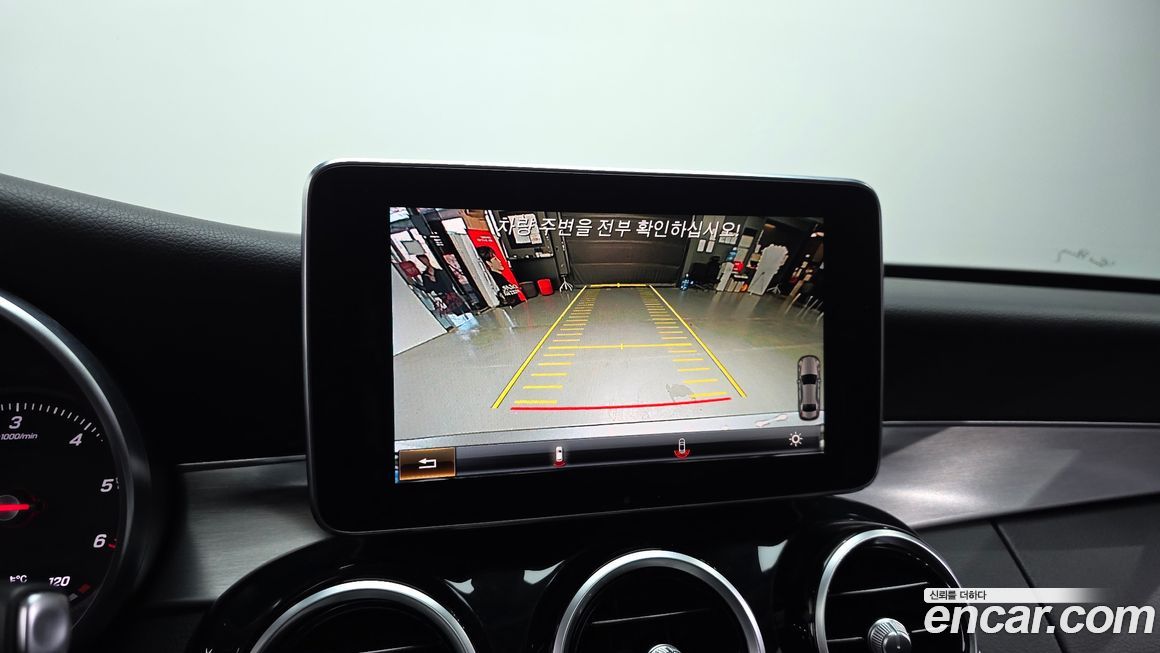 Mercedes-Benz C-Class 2017