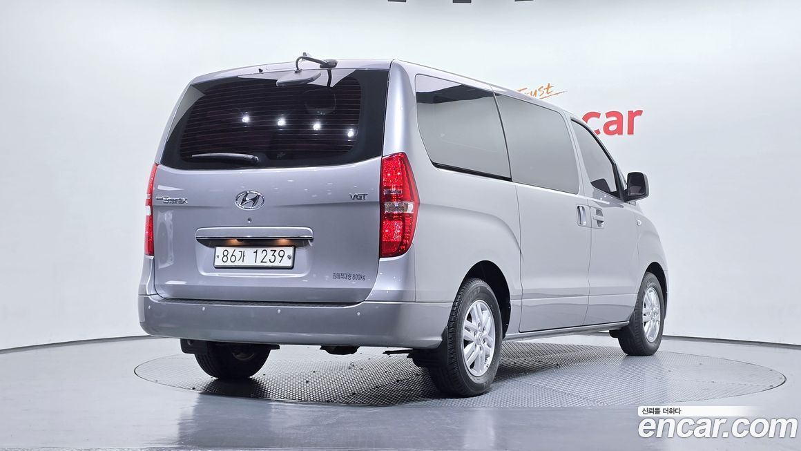 Hyundai Starex 2018