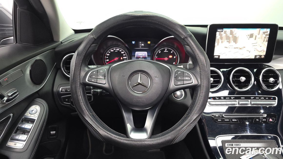 Mercedes-Benz C-Class 2017