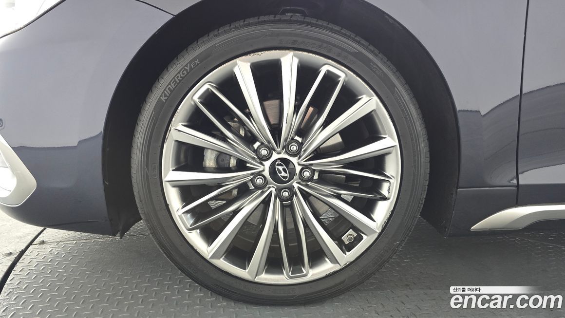 Hyundai Grandeur 2017