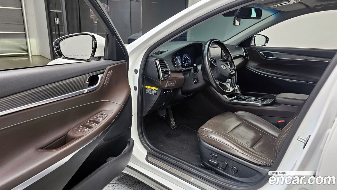 Hyundai Grandeur 2017