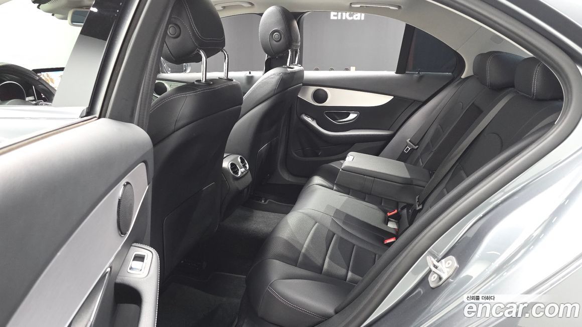 Mercedes-Benz C-Class 2017