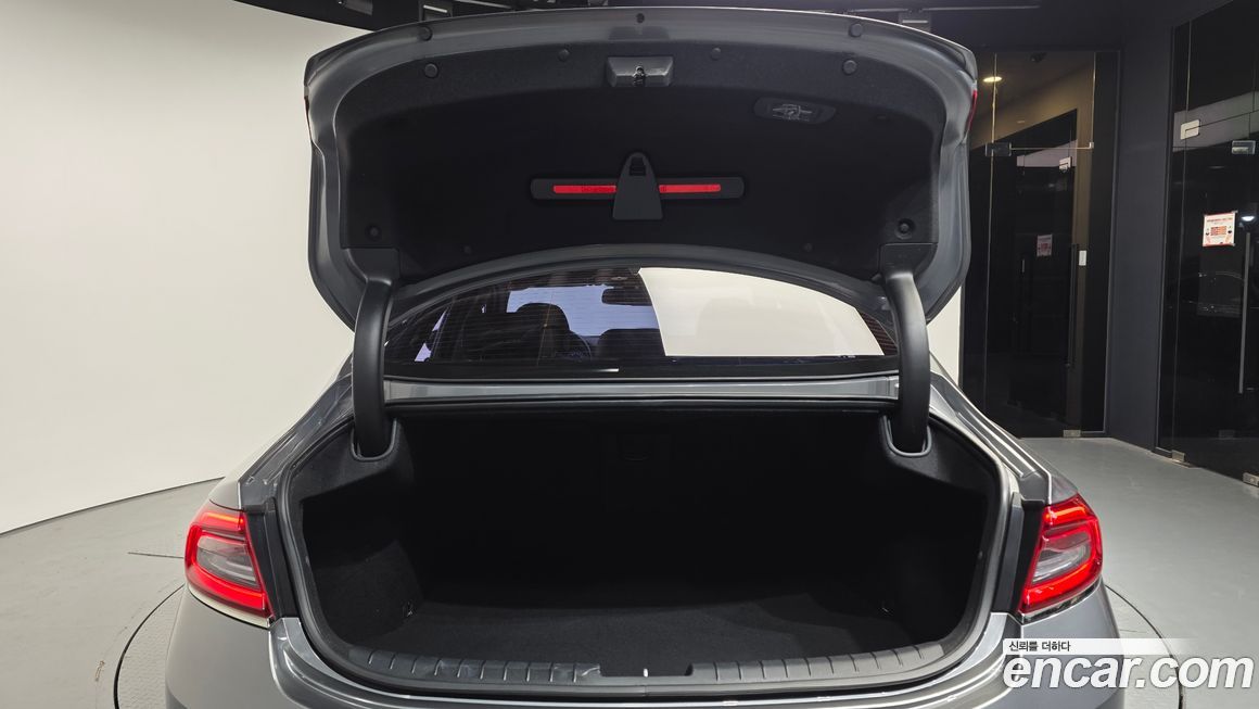 Hyundai Grandeur 2017