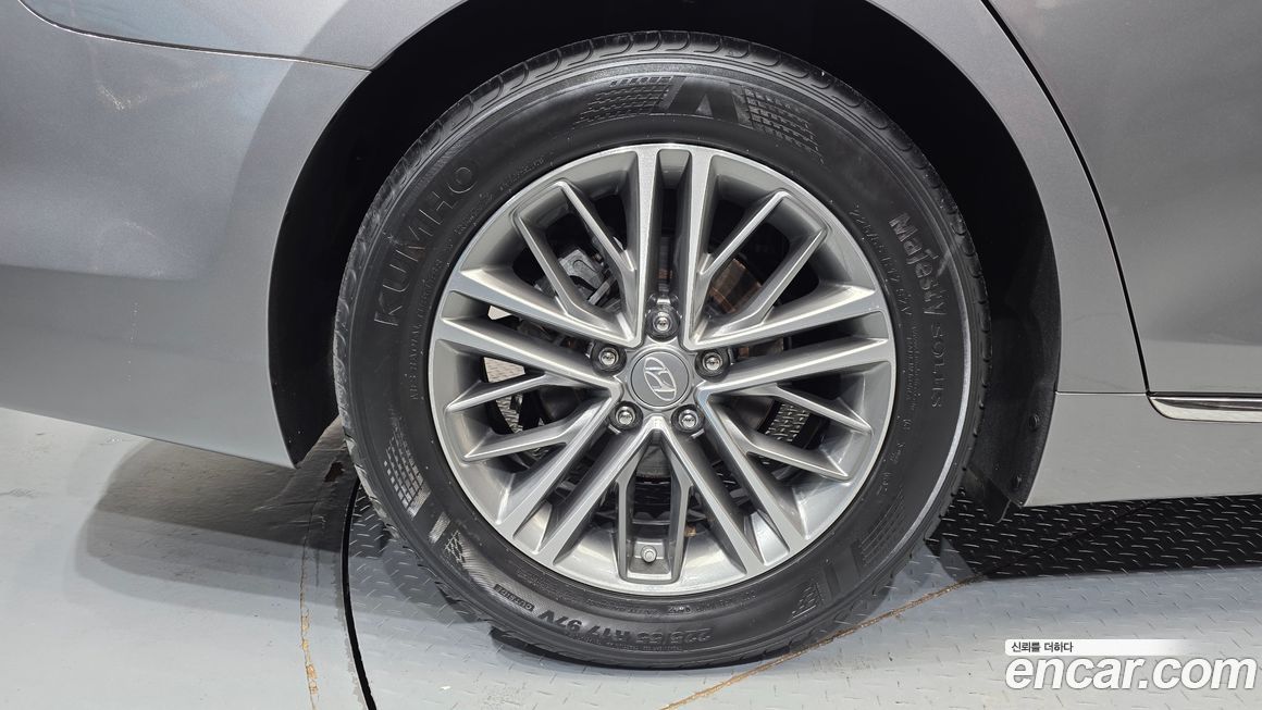 Hyundai Grandeur 2017