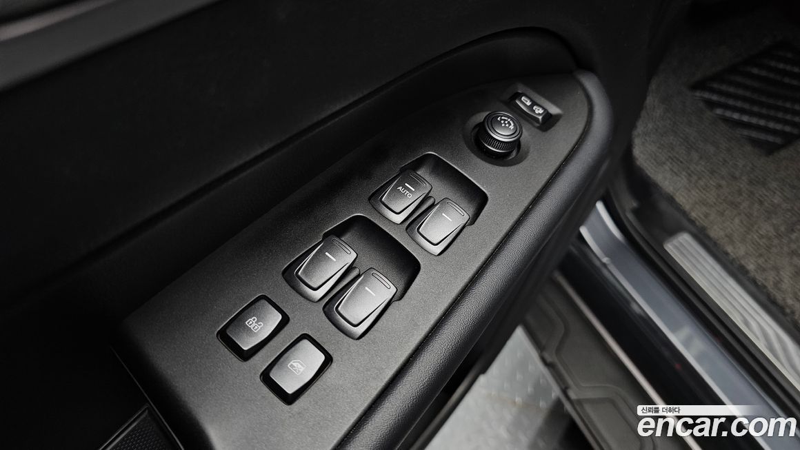 KG_Mobility_Ssangyong Rexton 2019