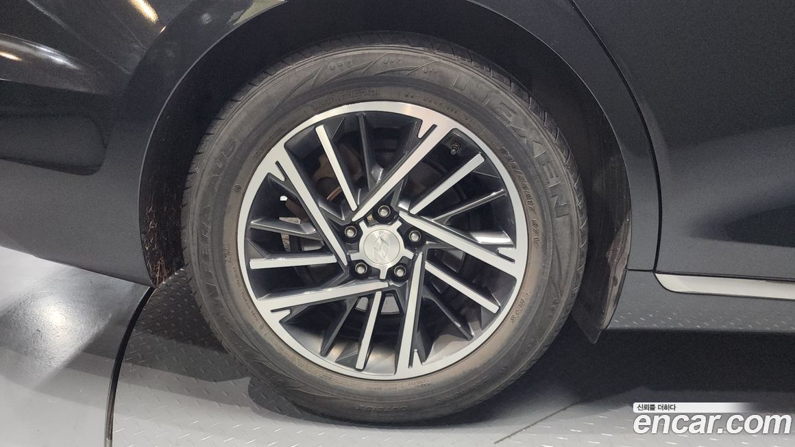 Hyundai Grandeur 2021