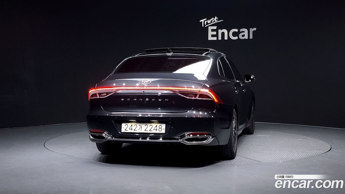 Hyundai Grandeur 2021