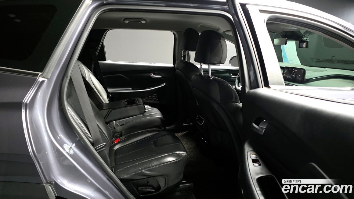 Hyundai Santafe 2021