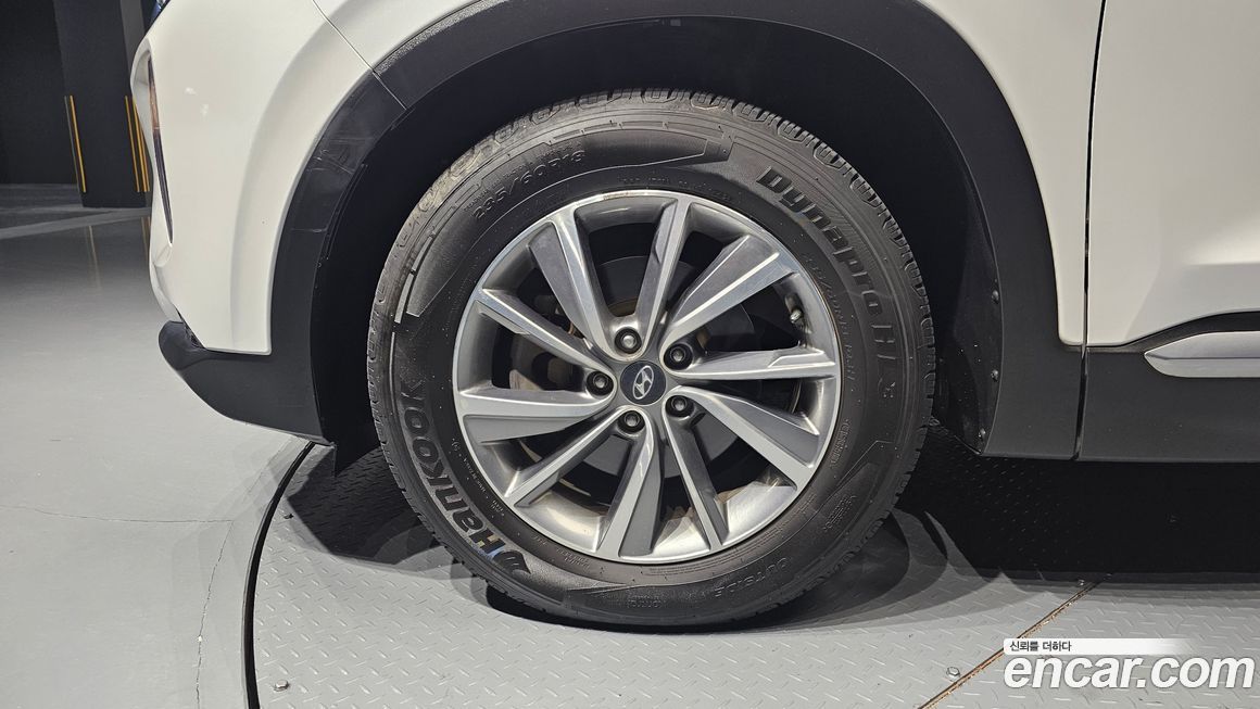 Hyundai Santafe 2020