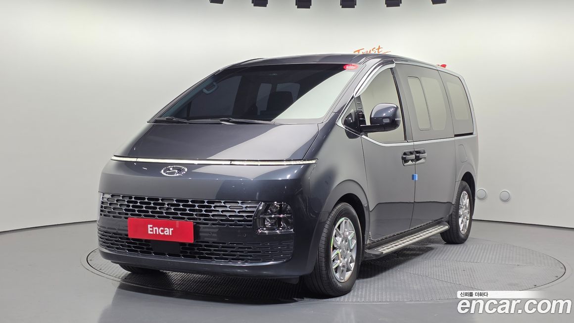 Hyundai Staria 2023