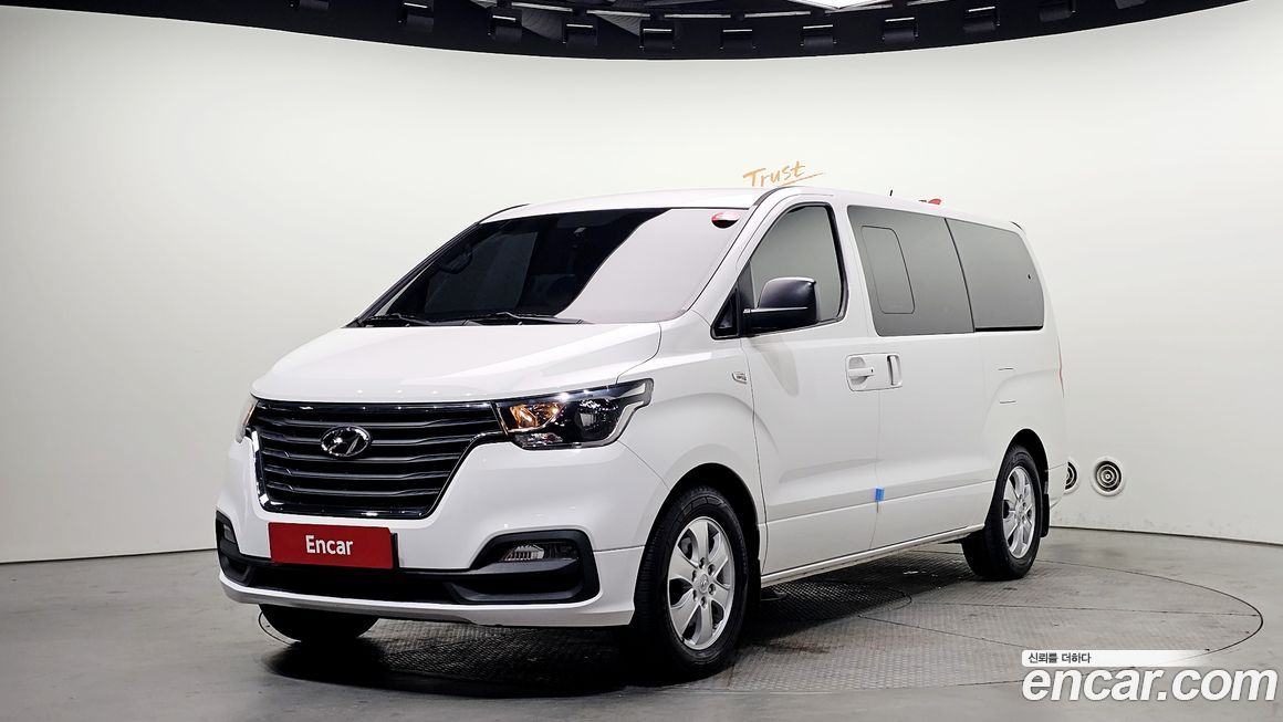Hyundai Starex 2021