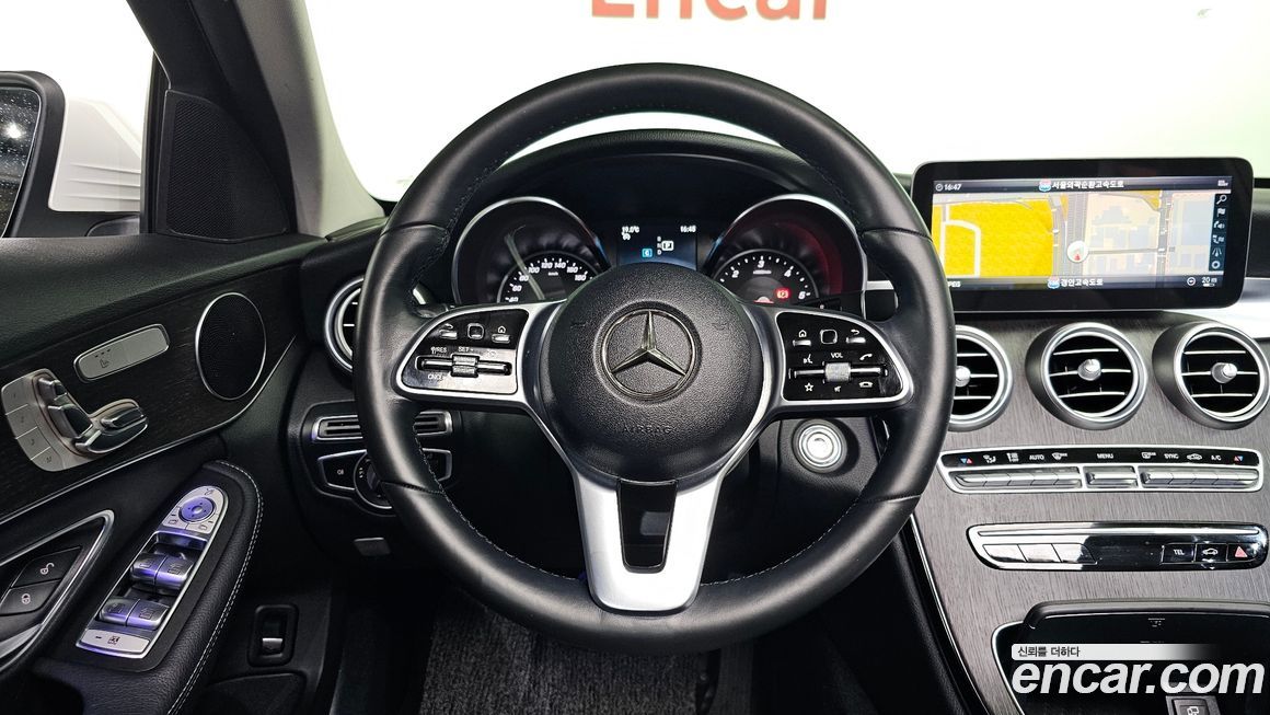 Mercedes-Benz C-Class 2019