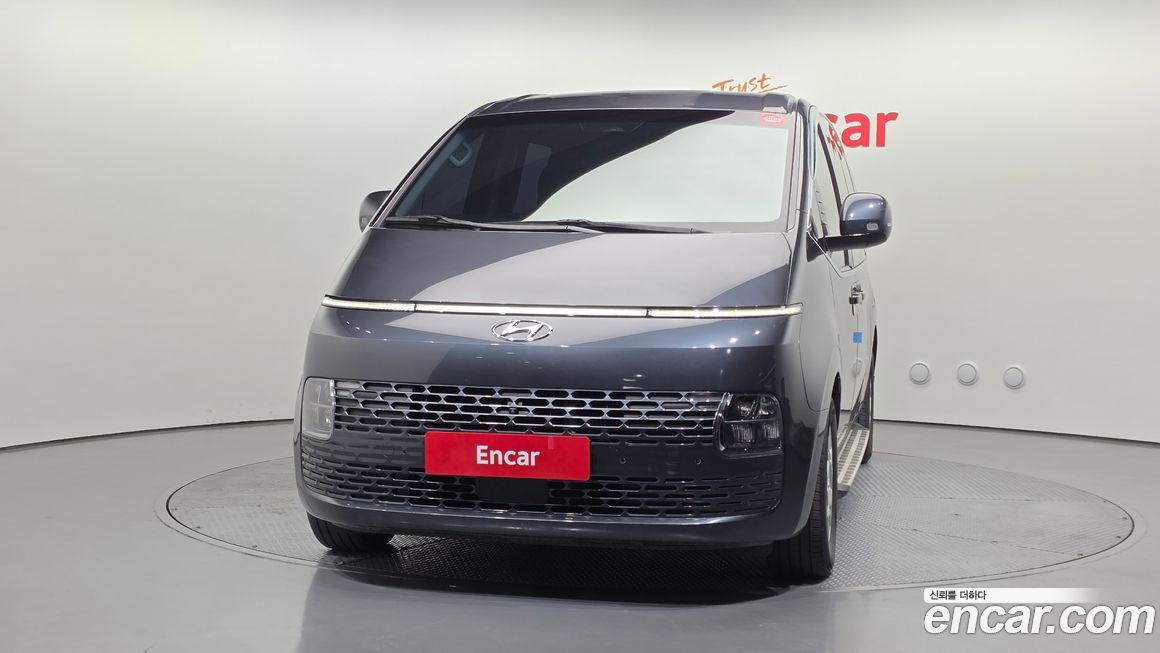 Hyundai Staria 2023