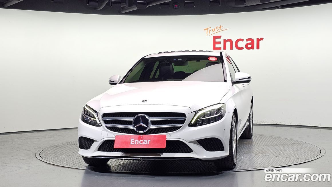 Mercedes-Benz C-Class 2019