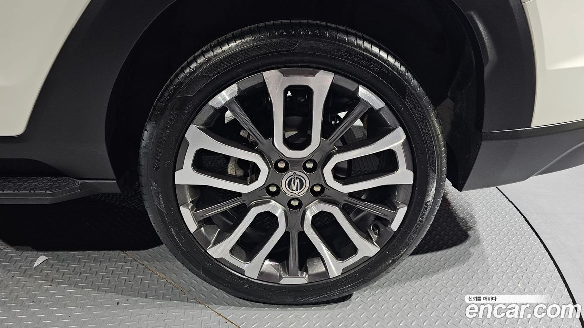 KG_Mobility_Ssangyong Torres 2023