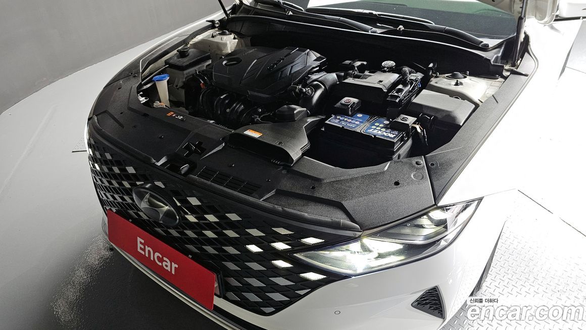 Hyundai Grandeur 2021