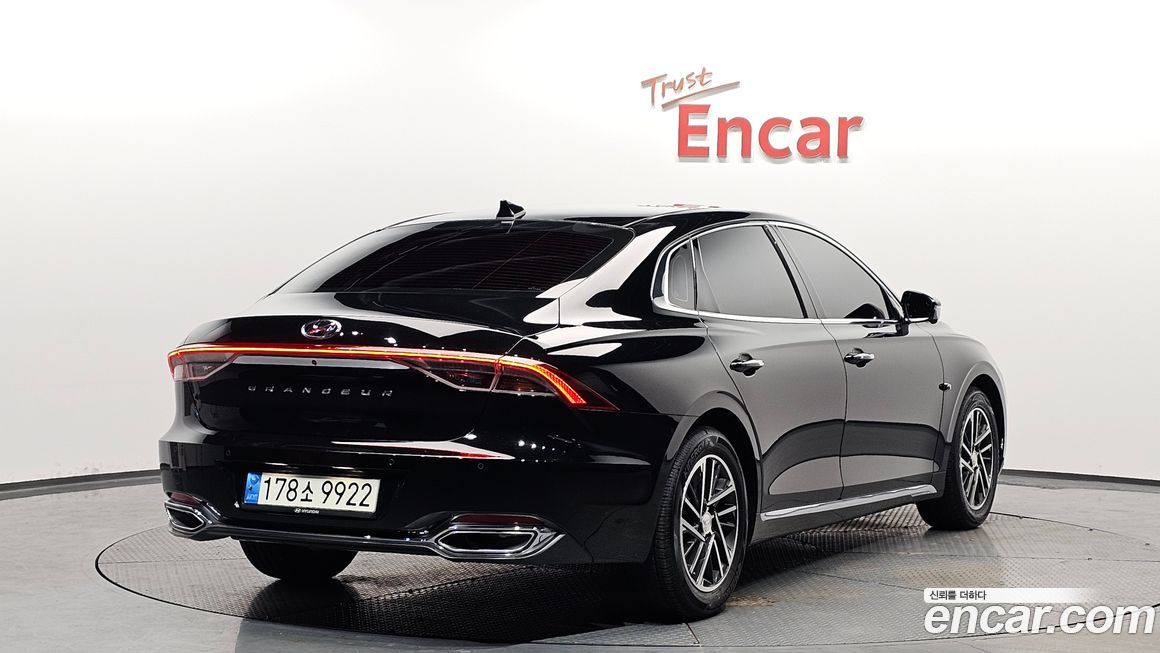 Hyundai Grandeur 2021