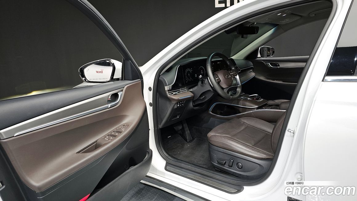 Hyundai Grandeur 2021