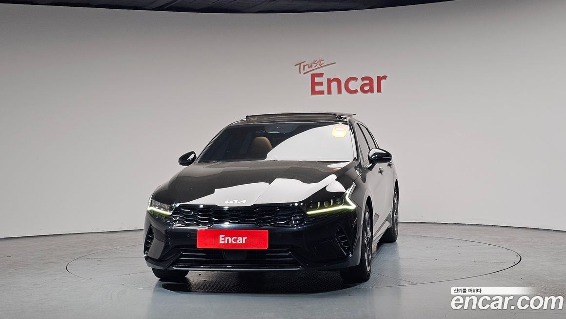 Kia K5 2023