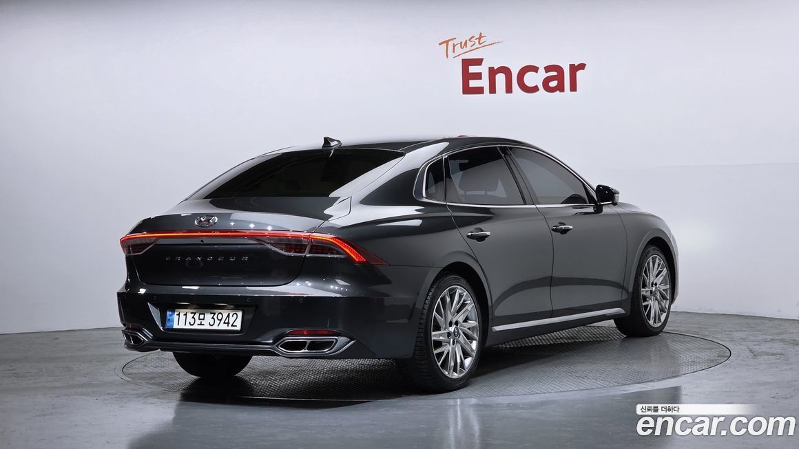 Hyundai Grandeur 2022