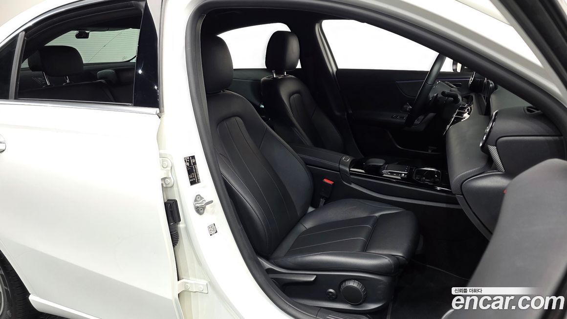 Mercedes-Benz A-Class 2021