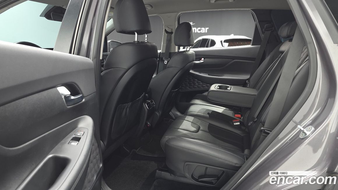 Hyundai Santafe 2022