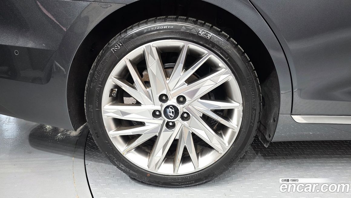 Hyundai Grandeur 2022