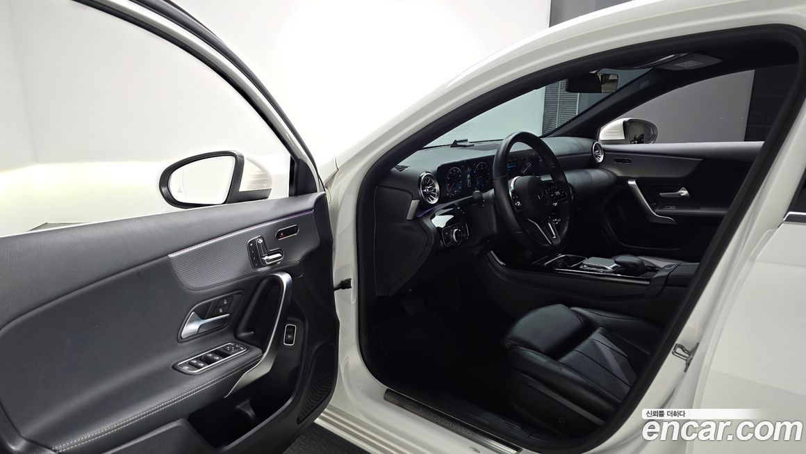 Mercedes-Benz A-Class 2021