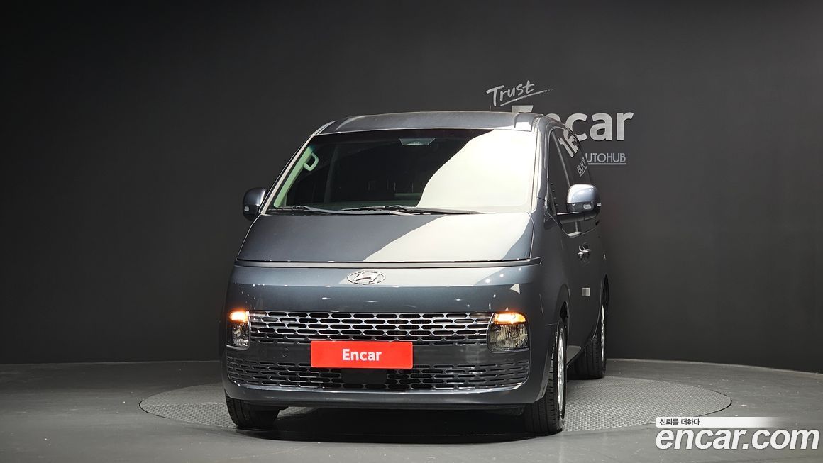 Hyundai Staria 2022