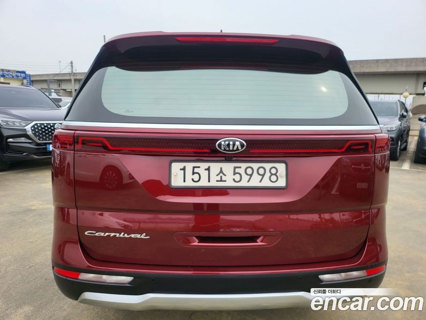 Kia Canival 2021
