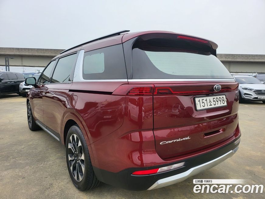 Kia Canival 2021