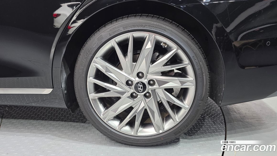 Hyundai Grandeur 2022