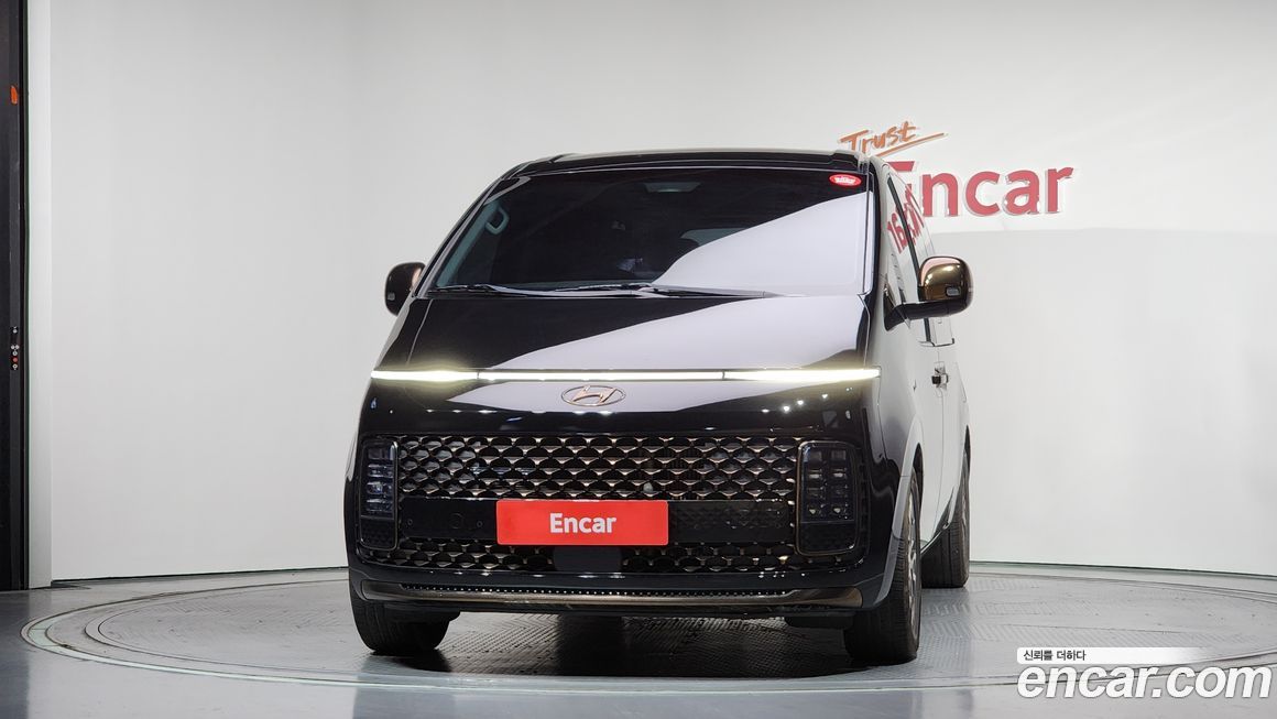 Hyundai Staria 2022