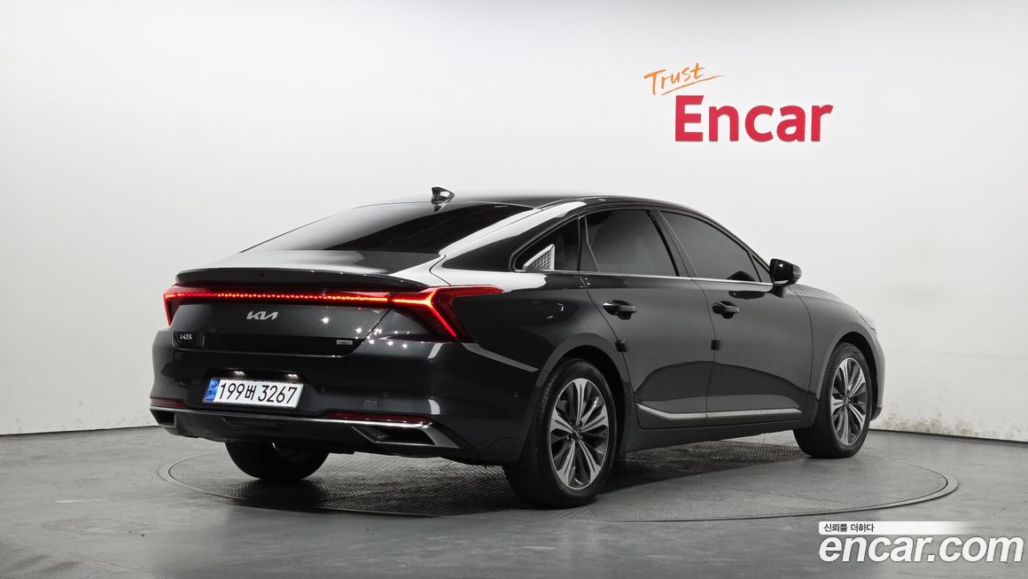 Kia K8 2023
