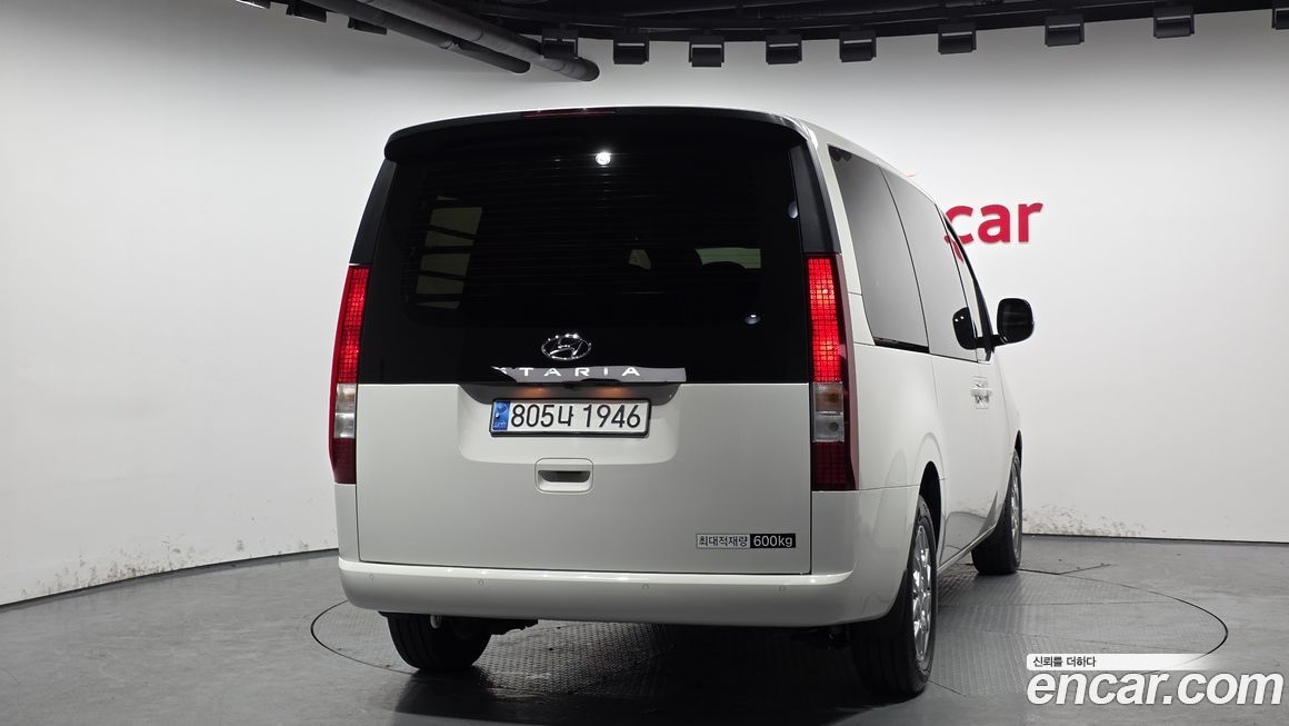Hyundai Staria 2024
